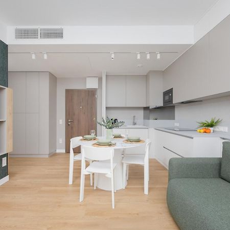 Exceptional Business Apartments By Noclegi Renters Warszawa Exteriör bild