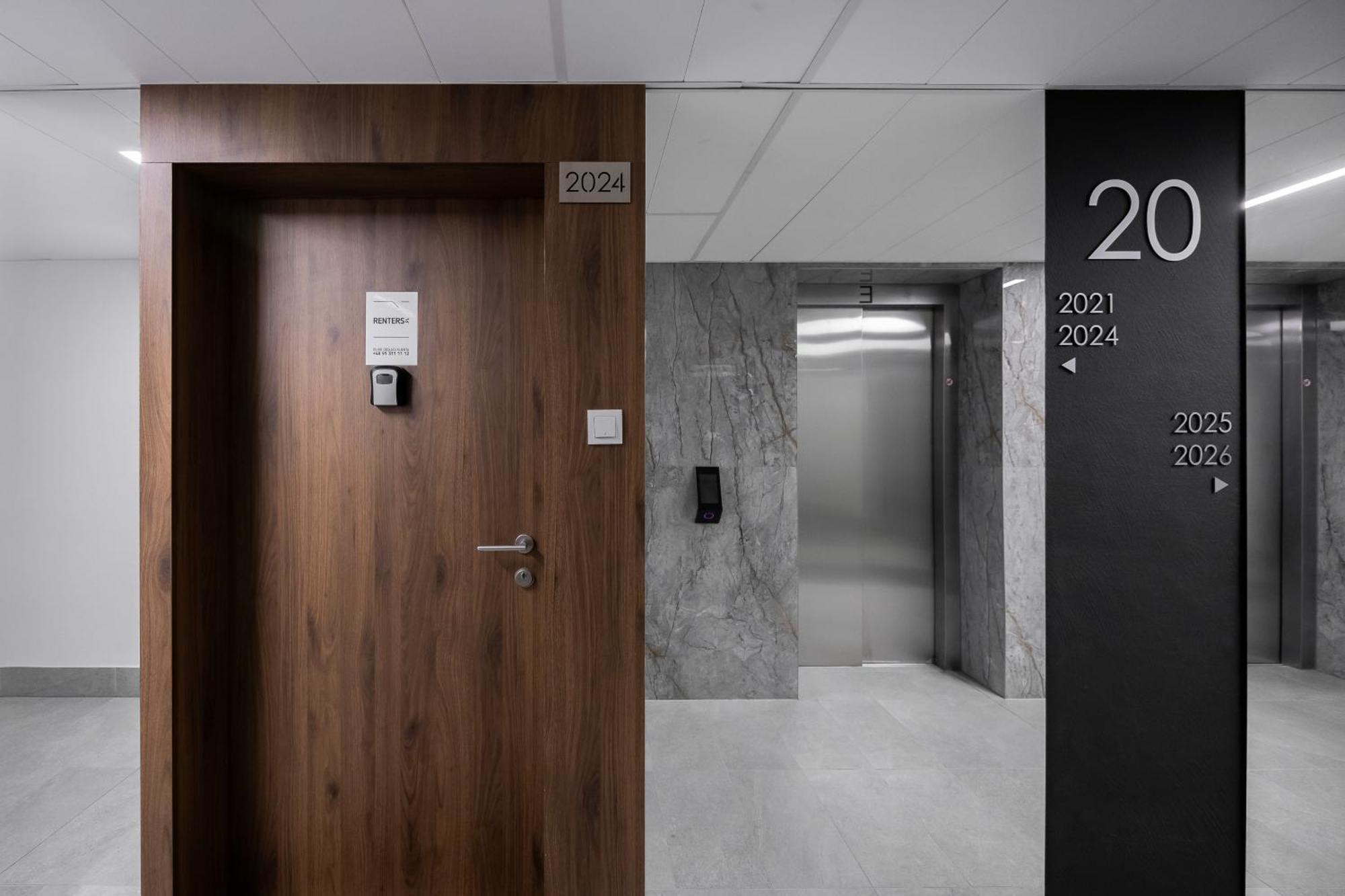 Exceptional Business Apartments By Noclegi Renters Warszawa Exteriör bild
